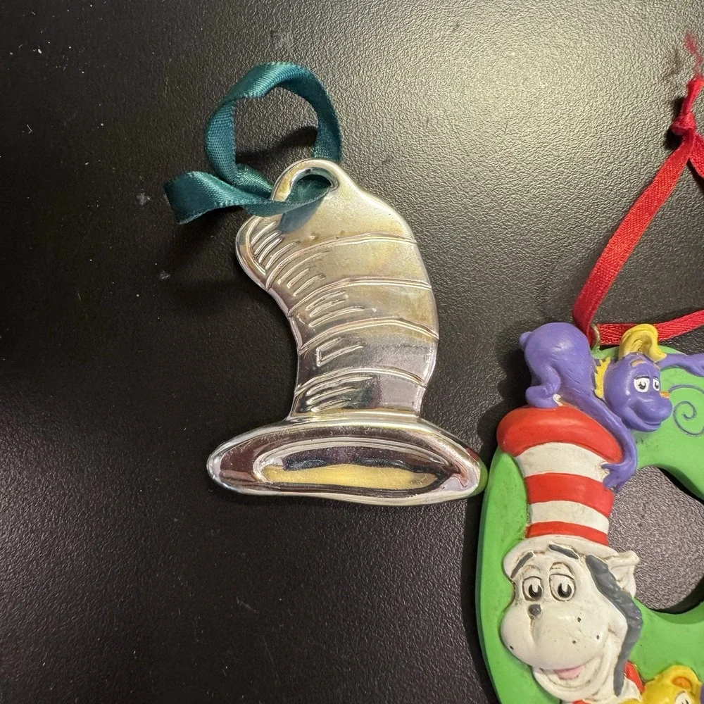3 Dr Suess Christmas Ornament Cat in the Hat Thing‎ 1 Thing 2  & 2 Metal Hats